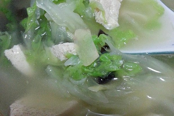 白菜冻豆腐汤