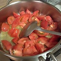 番茄金针菇冬瓜汤的做法图解2