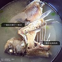 宝宝辅食鲫鱼汤的做法图解4