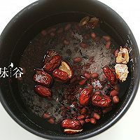 红枣补血养颜粥的做法图解4