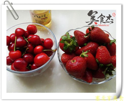 草莓樱桃汁FV.jpg