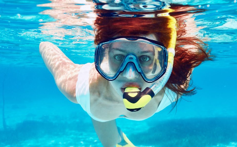 告诉你游泳耳朵进水及游泳减肥的方法