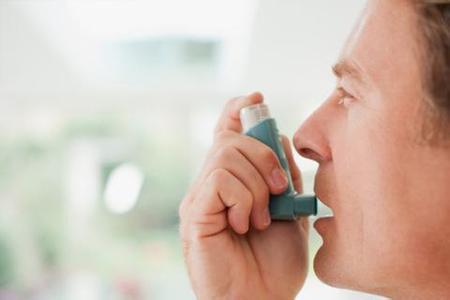 关于儿童哮喘偏方及成年人哮喘治疗